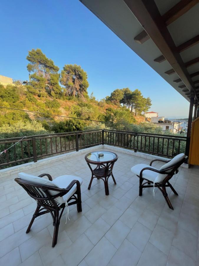 Pension Oasis Votsi  Exterior photo